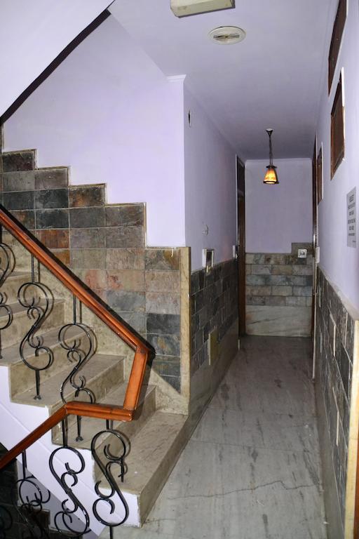 Yes Please Guest House Neu-Delhi Exterior foto